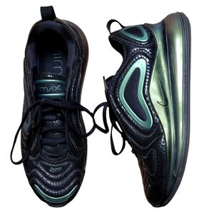 Nike Air Max 720 Throwback Future Black Green Iridescent Sz 8.5